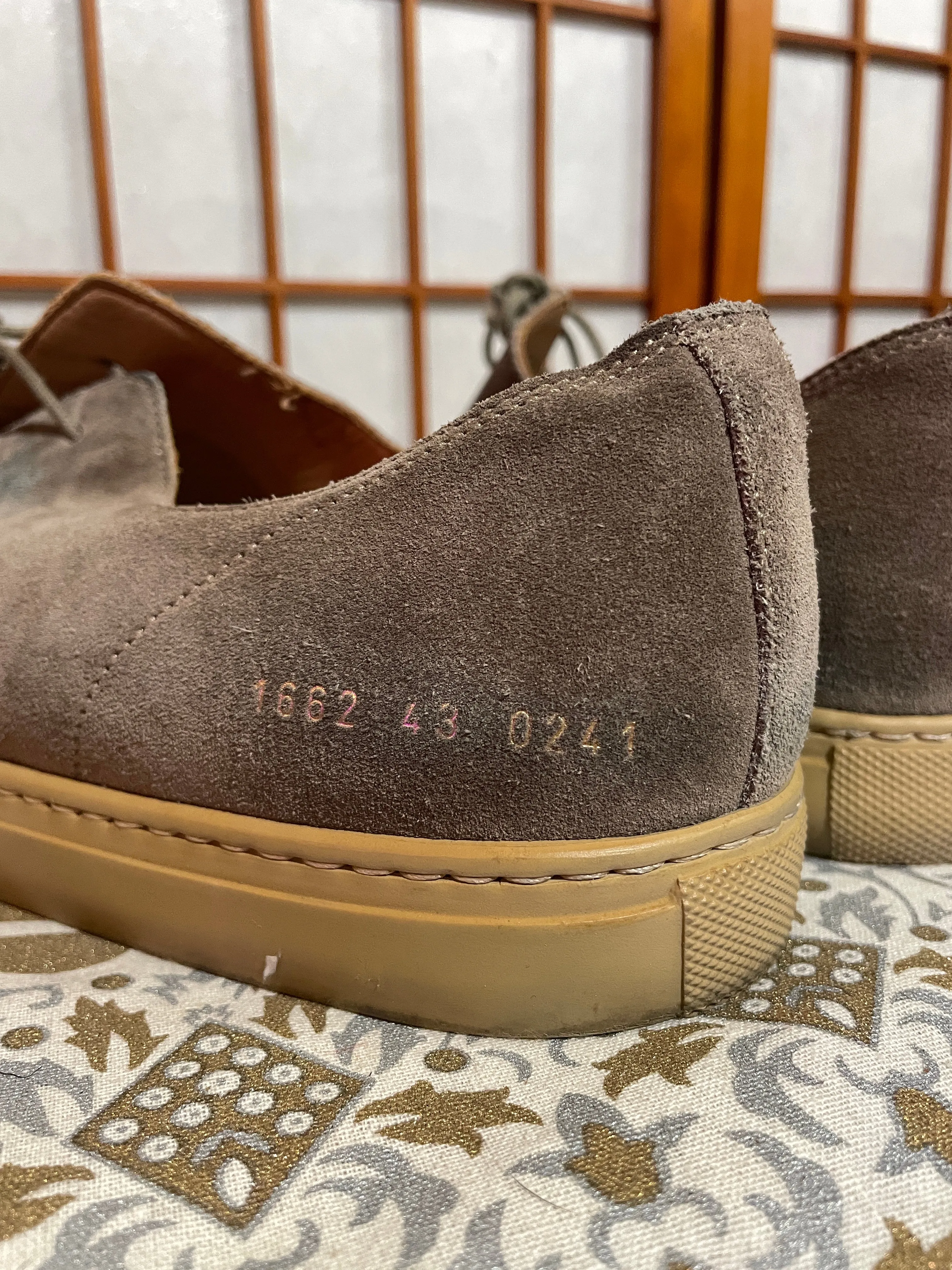 Low Gray Suede Common Projects, 43 10