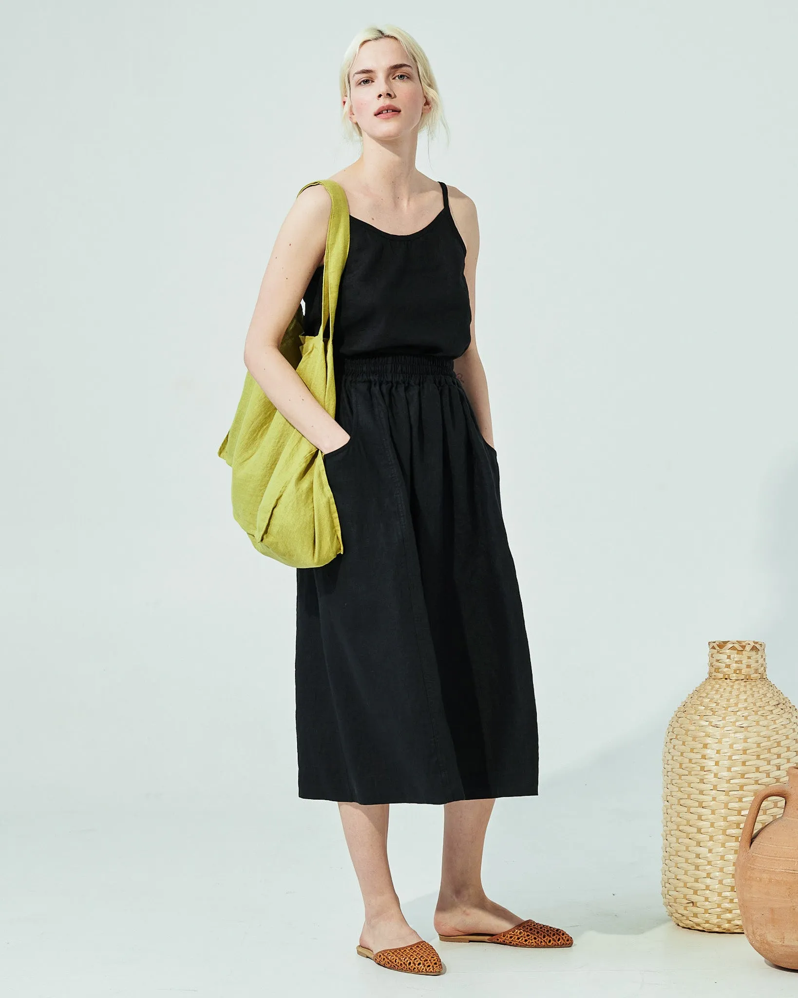 OIA gathered linen skirt (SS24)