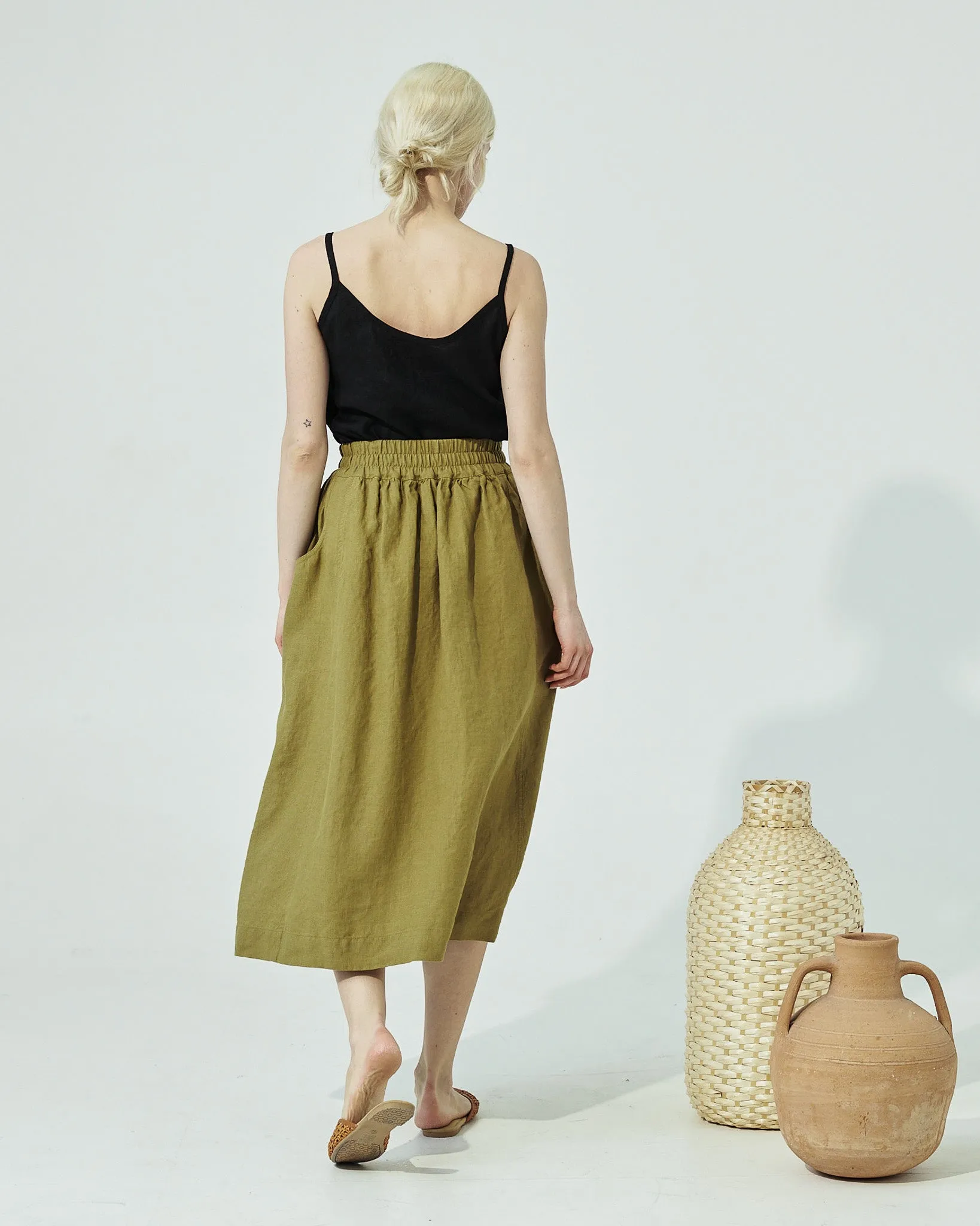 OIA gathered linen skirt (SS24)