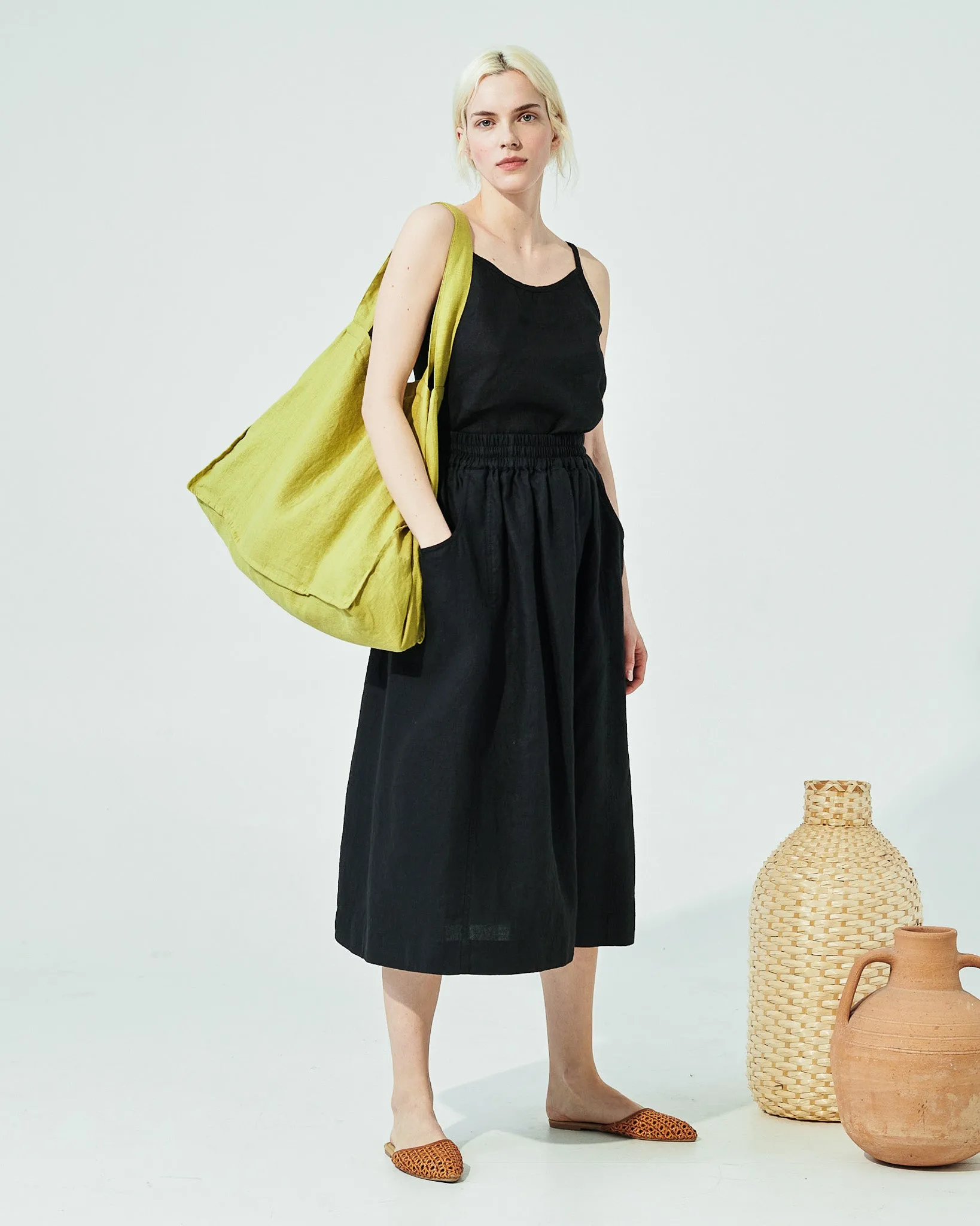 OIA gathered linen skirt (SS24)