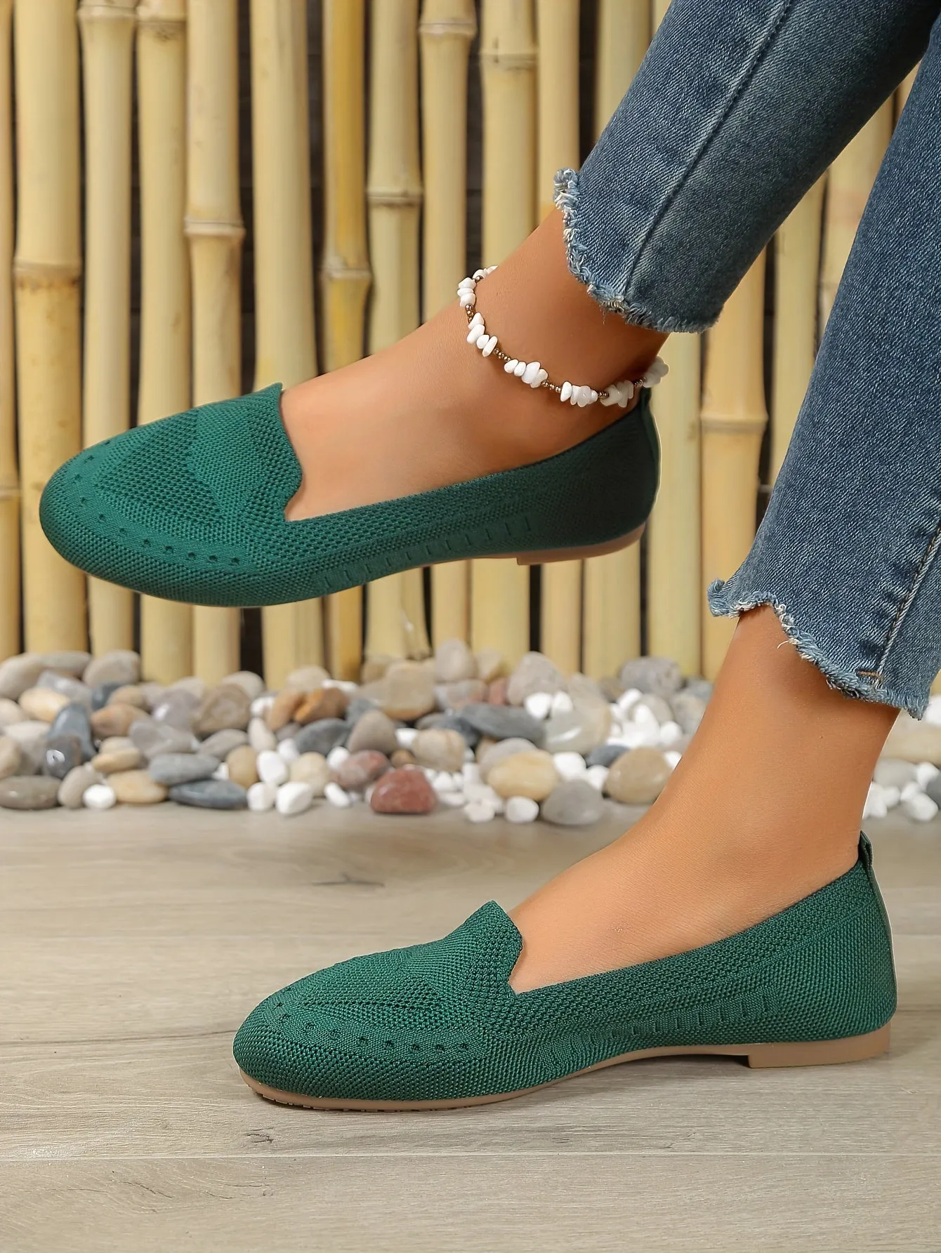 Women's Black Slip-On Flats - Breathable Knitted Round Toe Non-Slip Casual Lightweight Walking Shoes