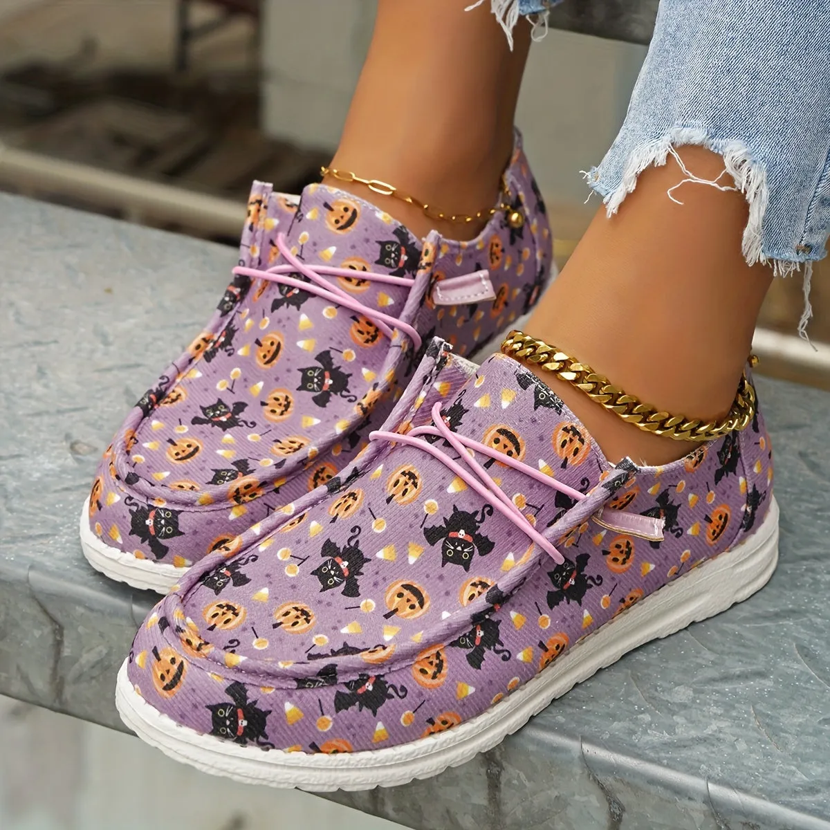 Women's Pumpkin & Cat Print Canvas Shoes, Casual Lace Up Outdoor Shoes, Lightweight Low Top Halloween Shoes